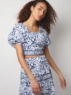 Clearance Embroidered Floral Cropped Cotton Blouse Blouses & Shirts|Tops & Tees