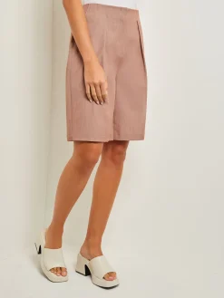 Fashion Knee Length Bermuda Shorts - Pleated Woven Pants & Shorts
