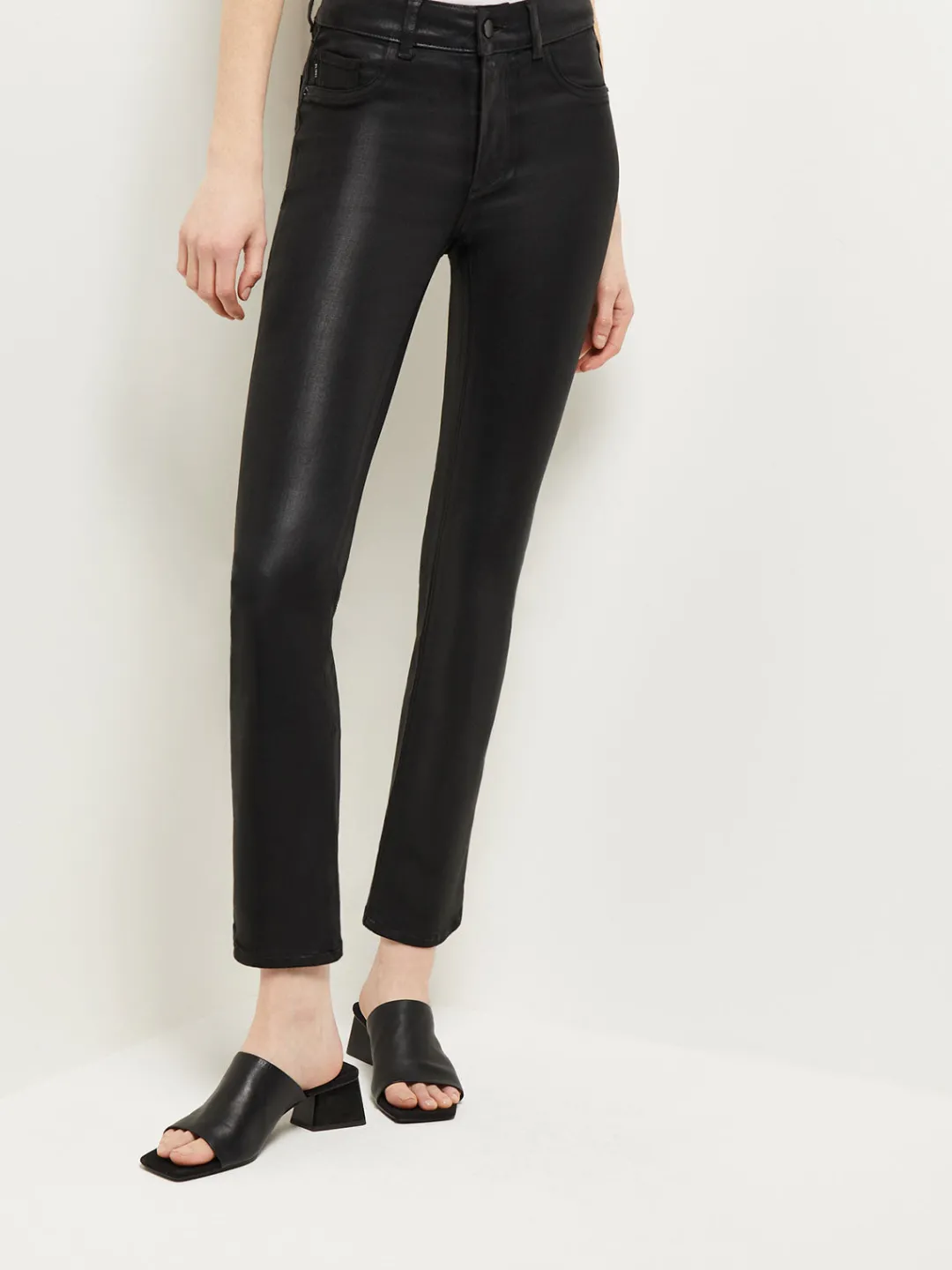 Best Mara Mid-Rise Straight Leg Ankle Jeans Pants & Shorts