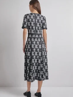 Best Modern Fit & Flare Intarsia Knit Dress Dresses