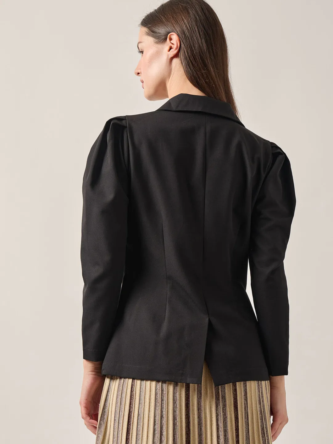 Fashion Modern Fit Beaded Applique Button Front Blazer Jackets & Coats