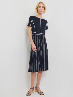 Fashion Modern Fit Contrast Stripe A-Line Soft Knit Dress Dresses
