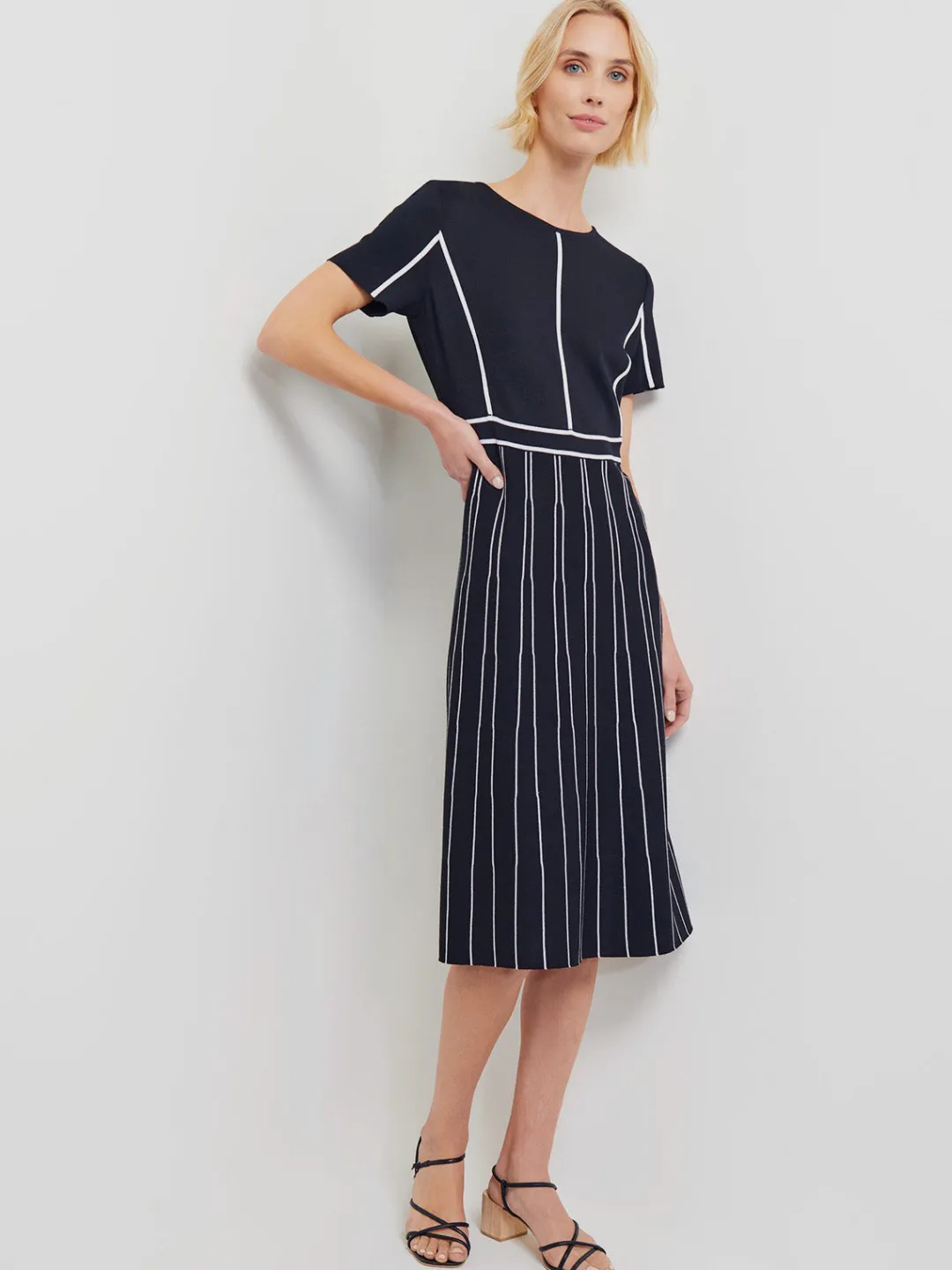 Fashion Modern Fit Contrast Stripe A-Line Soft Knit Dress Dresses