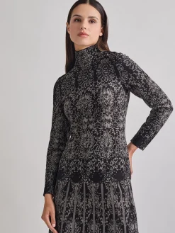 Discount Two-Tone Damask Jacquard Knit Tunic Tops & Tees